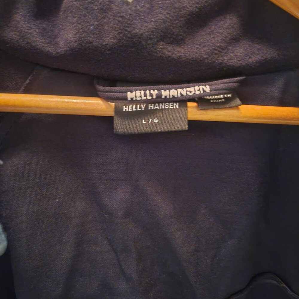 Helly Hansen Large Rain Jacket - image 3